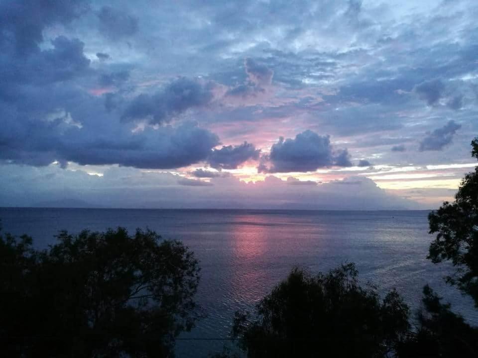 Ionian Mare Aparthotel Agios Ioannis Peristeron  Exterior photo