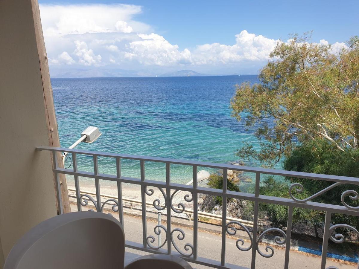 Ionian Mare Aparthotel Agios Ioannis Peristeron  Exterior photo