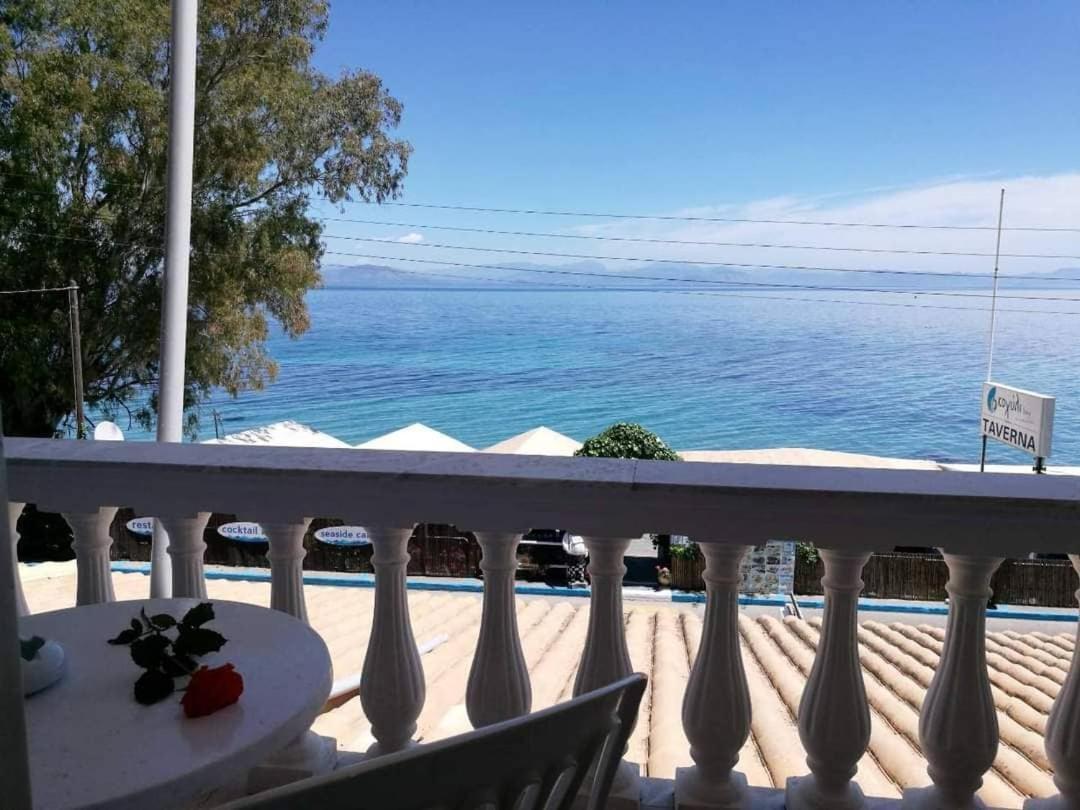 Ionian Mare Aparthotel Agios Ioannis Peristeron  Exterior photo