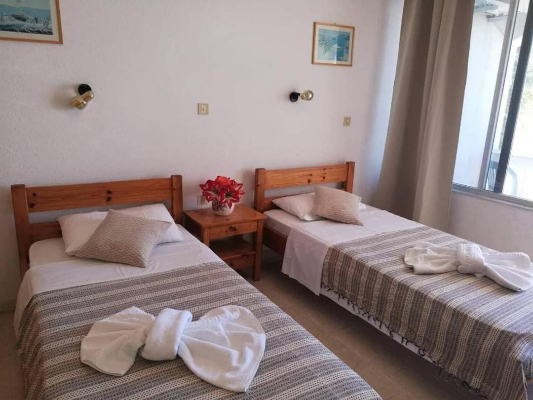 Ionian Mare Aparthotel Agios Ioannis Peristeron  Exterior photo