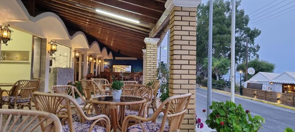 Ionian Mare Aparthotel Agios Ioannis Peristeron  Exterior photo