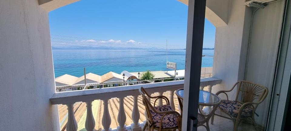 Ionian Mare Aparthotel Agios Ioannis Peristeron  Exterior photo