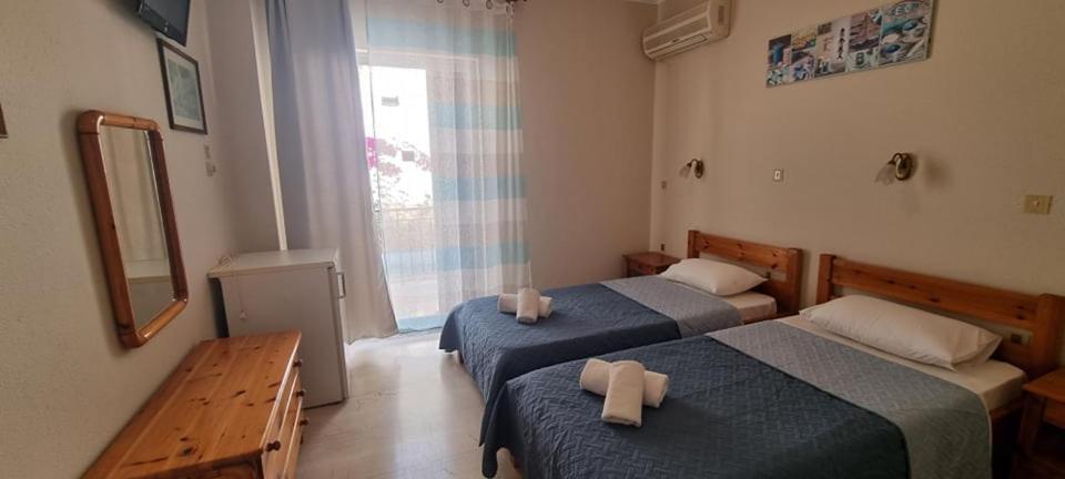 Ionian Mare Aparthotel Agios Ioannis Peristeron  Exterior photo